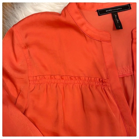 đź’•Elevate your style with this Beautiful Orange BCBG Blouseđź’• - Picture 8 of 12